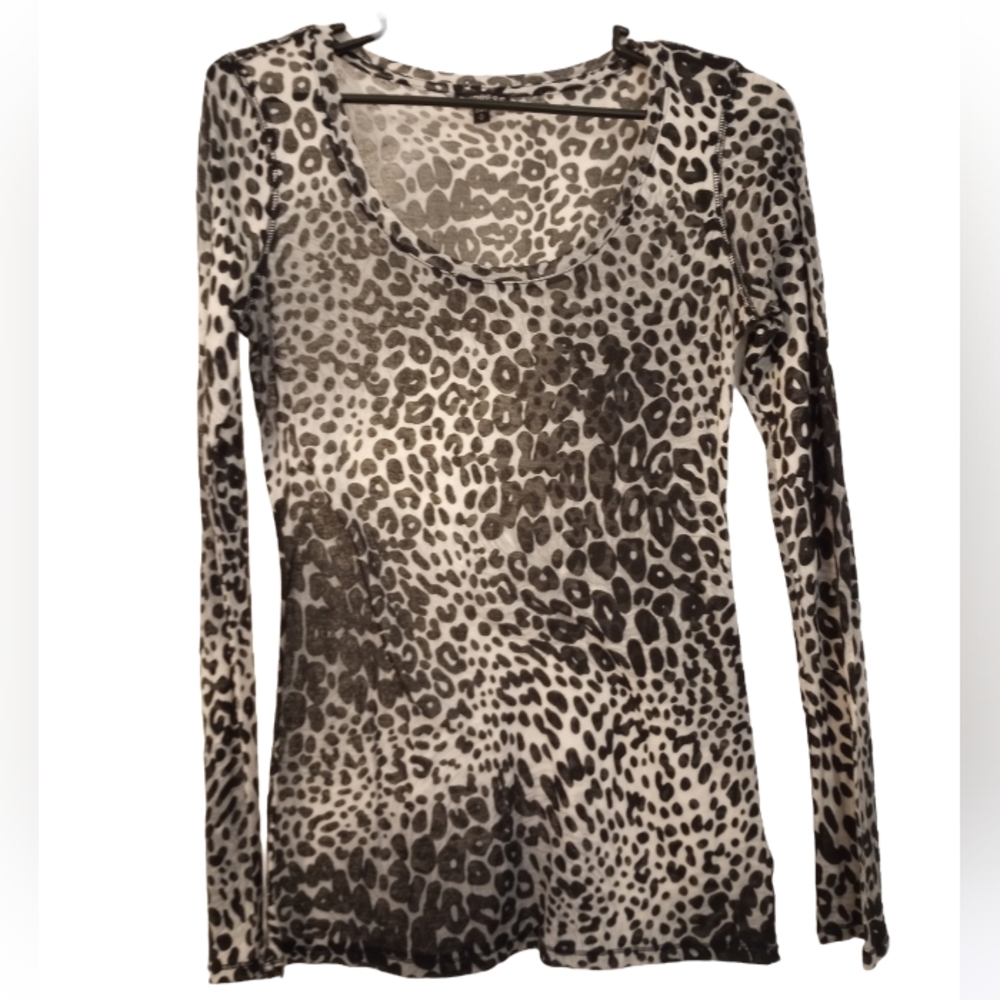 ❤️ Express Long sleeve Sheer ❤️